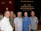 Le SG du PCV Nguyen Phu Trong rencontre l’électorat de Hanoi - ảnh 1